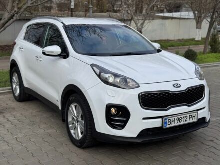 Белый Киа Sportage, объемом двигателя 2 л и пробегом 197 тыс. км за 16500 $, фото 1 на Automoto.ua