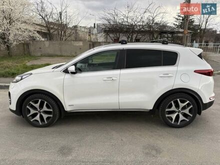 Киа Sportage 2017 в Одессе на Automoto.ua Белый Киа Sportage, объемом двигателя 2 л и пробегом 100 тыс. км за 22999 $, фото 1 на Automoto.ua
