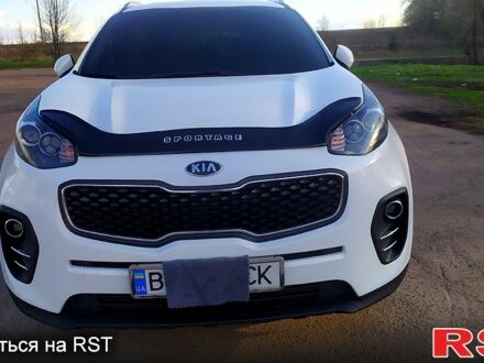 Киа Sportage 2017 в Сумах на Automoto.ua Белый Киа Sportage, объемом двигателя 17 л и пробегом 174 тыс. км за 15300 $, фото 1 на Automoto.ua