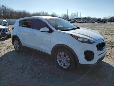 Белый Киа Sportage, объемом двигателя 2.4 л и пробегом 160 тыс. км за 8000 $, фото 1 на Automoto.ua