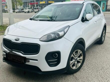 Белый Киа Sportage, объемом двигателя 1.7 л и пробегом 220 тыс. км за 15500 $, фото 1 на Automoto.ua