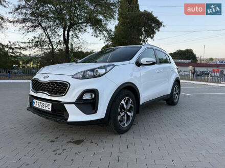 Киа Sportage 2018 в Одессе на Automoto.ua Белый Киа Sportage, объемом двигателя 1.59 л и пробегом 149 тыс. км за 14999 $, фото 1 на Automoto.ua