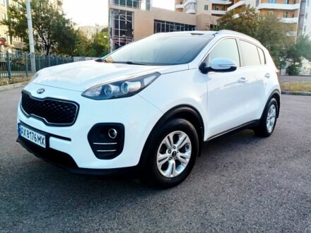 Білий Кіа Sportage, об'ємом двигуна 0.17 л та пробігом 117 тис. км за 16200 $, фото 1 на Automoto.ua