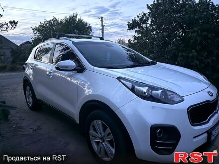 Белый Киа Sportage, объемом двигателя 1.7 л и пробегом 99 тыс. км за 20000 $, фото 1 на Automoto.ua