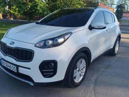 Белый Киа Sportage, объемом двигателя 2 л и пробегом 103 тыс. км за 473 $, фото 1 на Automoto.ua