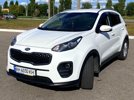 Белый Киа Sportage, объемом двигателя 1.7 л и пробегом 30 тыс. км за 19500 $, фото 1 на Automoto.ua