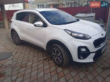 Киа Sportage 2018 в Яготине на Automoto.ua Белый Киа Sportage, объемом двигателя 1.6 л и пробегом 127 тыс. км за 16500 $, фото 1 на Automoto.ua