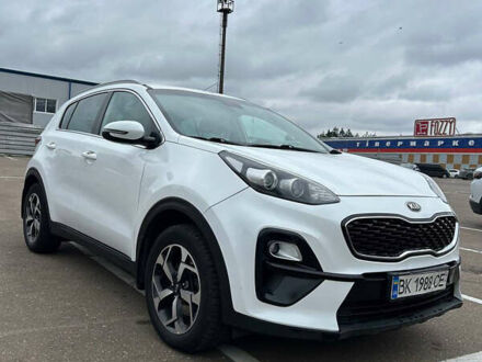 Білий Кіа Sportage, об'ємом двигуна 1.6 л та пробігом 160 тис. км за 16500 $, фото 1 на Automoto.ua
