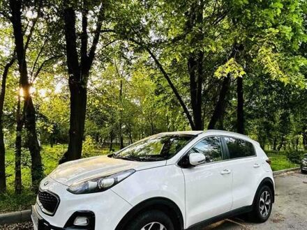 Білий Кіа Sportage, об'ємом двигуна 1.6 л та пробігом 560 тис. км за 17500 $, фото 1 на Automoto.ua