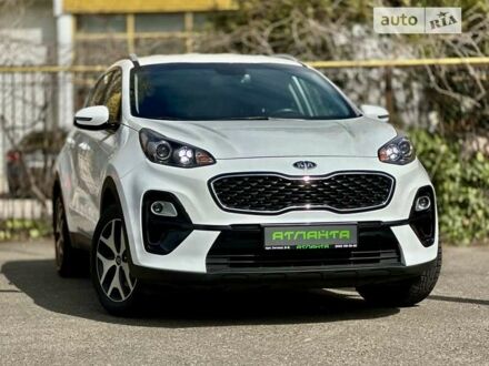 Білий Кіа Sportage, об'ємом двигуна 1.6 л та пробігом 103 тис. км за 19900 $, фото 1 на Automoto.ua