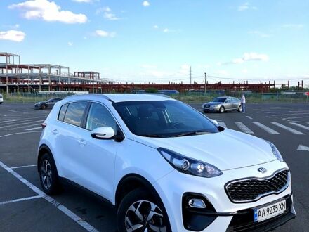 Белый Киа Sportage, объемом двигателя 1.6 л и пробегом 61 тыс. км за 18500 $, фото 1 на Automoto.ua