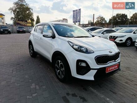 Киа Sportage 2019 в Полтаве на Automoto.ua Белый Киа Sportage, объемом двигателя 1.59 л и пробегом 82 тыс. км за 17800 $, фото 1 на Automoto.ua