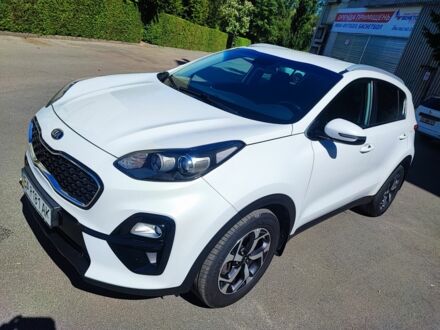 Білий Кіа Sportage, об'ємом двигуна 1.6 л та пробігом 55 тис. км за 18100 $, фото 1 на Automoto.ua