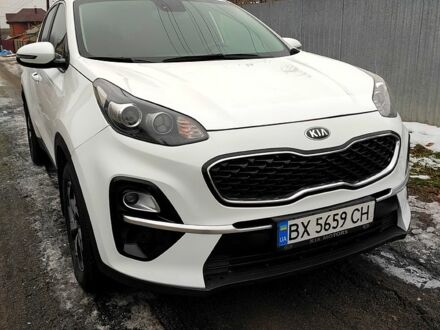 Киа Sportage 2019 в Казатине на Automoto.ua Белый Киа Sportage, объемом двигателя 1.6 л и пробегом 88 тыс. км за 15800 $, фото 1 на Automoto.ua