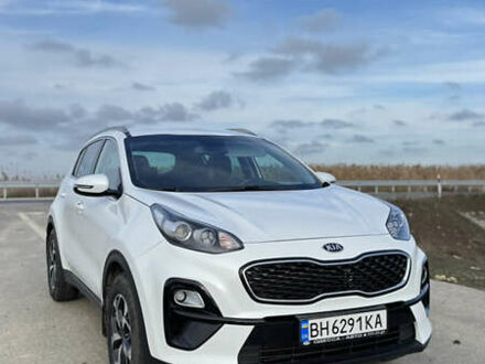 Белый Киа Sportage, объемом двигателя 1.6 л и пробегом 148 тыс. км за 16500 $, фото 1 на Automoto.ua