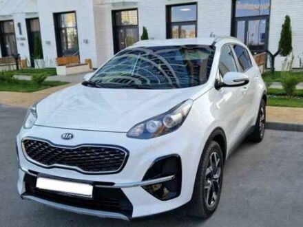 Киа Sportage 2019 в Киеве на Automoto.ua Белый Киа Sportage, объемом двигателя 2 л и пробегом 98 тыс. км за 17500 $, фото 1 на Automoto.ua