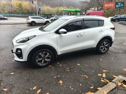 Белый Киа Sportage, объемом двигателя 1.6 л и пробегом 151 тыс. км за 19500 $, фото 1 на Automoto.ua