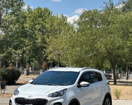 Белый Киа Sportage, объемом двигателя 0 л и пробегом 66 тыс. км за 20000 $, фото 1 на Automoto.ua