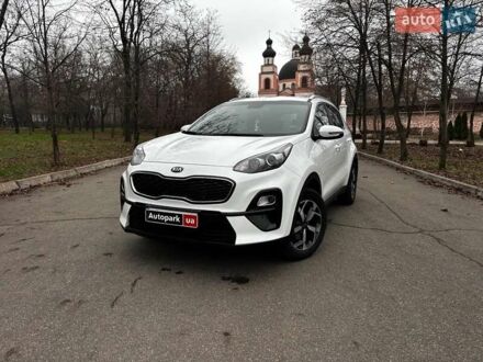 Білий Кіа Sportage, об'ємом двигуна 1.6 л та пробігом 61 тис. км за 19990 $, фото 1 на Automoto.ua