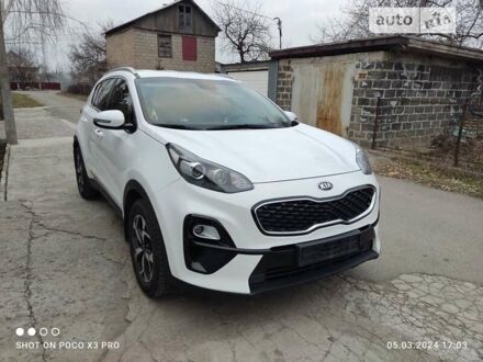 Белый Киа Sportage, объемом двигателя 1.6 л и пробегом 63 тыс. км за 20500 $, фото 1 на Automoto.ua