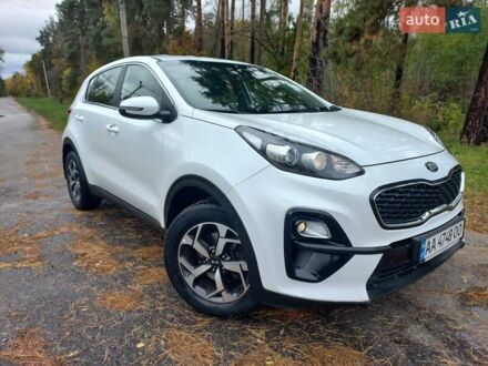 Белый Киа Sportage, объемом двигателя 1.59 л и пробегом 53 тыс. км за 16950 $, фото 1 на Automoto.ua