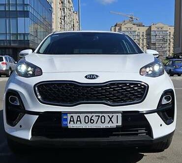 Білий Кіа Sportage, об'ємом двигуна 1.59 л та пробігом 47 тис. км за 19000 $, фото 1 на Automoto.ua