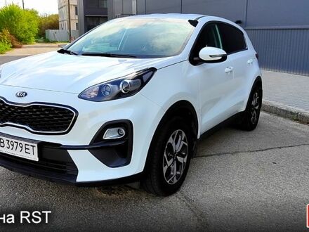 Белый Киа Sportage, объемом двигателя 1.6 л и пробегом 48 тыс. км за 19500 $, фото 1 на Automoto.ua