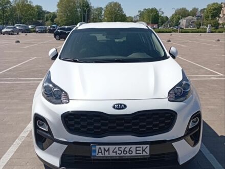 Білий Кіа Sportage, об'ємом двигуна 1.6 л та пробігом 62 тис. км за 423 $, фото 1 на Automoto.ua