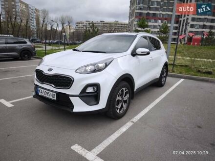 Белый Киа Sportage, объемом двигателя 1.59 л и пробегом 72 тыс. км за 17500 $, фото 1 на Automoto.ua