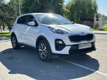 Білий Кіа Sportage, об'ємом двигуна 1.6 л та пробігом 48 тис. км за 19500 $, фото 1 на Automoto.ua