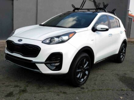 Белый Киа Sportage, объемом двигателя 2.4 л и пробегом 34 тыс. км за 10000 $, фото 1 на Automoto.ua