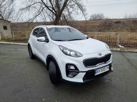 Белый Киа Sportage, объемом двигателя 0 л и пробегом 52 тыс. км за 19000 $, фото 1 на Automoto.ua