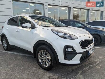 Киа Sportage 2021 в Кременчуге на Automoto.ua Белый Киа Sportage, объемом двигателя 1.59 л и пробегом 11 тыс. км за 22000 $, фото 1 на Automoto.ua