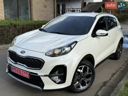 Киа Sportage 2021 в Ивано-Франковске на Automoto.ua Белый Киа Sportage, объемом двигателя 1.6 л и пробегом 143 тыс. км за 21900 $, фото 1 на Automoto.ua
