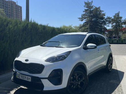 Белый Киа Sportage, объемом двигателя 1.59 л и пробегом 51 тыс. км за 25500 $, фото 1 на Automoto.ua