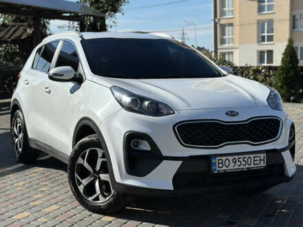 Белый Киа Sportage, объемом двигателя 1.59 л и пробегом 85 тыс. км за 19999 $, фото 1 на Automoto.ua