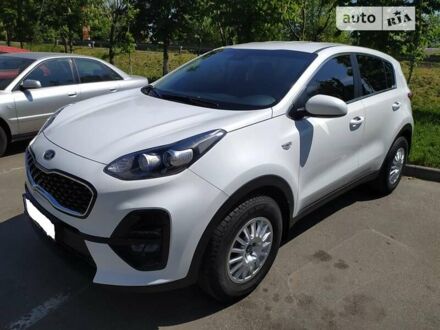 Белый Киа Sportage, объемом двигателя 1.59 л и пробегом 12 тыс. км за 22300 $, фото 1 на Automoto.ua