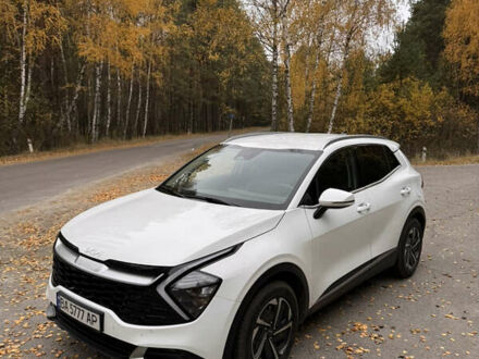 Киа Sportage 2023 в Киеве на Automoto.ua Белый Киа Sportage, объемом двигателя 1.6 л и пробегом 71 тыс. км за 27800 $, фото 1 на Automoto.ua