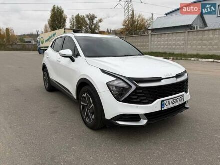 Киа Sportage 2023 в Киеве на Automoto.ua Белый Киа Sportage, объемом двигателя 1.6 л и пробегом 11 тыс. км за 26999 $, фото 1 на Automoto.ua