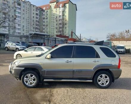 Бежевый Киа Sportage, объемом двигателя 1.98 л и пробегом 184 тыс. км за 6500 $, фото 6 на Automoto.ua