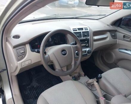 Бежевый Киа Sportage, объемом двигателя 1.98 л и пробегом 184 тыс. км за 6500 $, фото 23 на Automoto.ua
