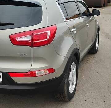 Бежевый Киа Sportage, объемом двигателя 2 л и пробегом 262 тыс. км за 12100 $, фото 33 на Automoto.ua