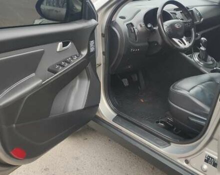 Бежевый Киа Sportage, объемом двигателя 2 л и пробегом 262 тыс. км за 12100 $, фото 25 на Automoto.ua