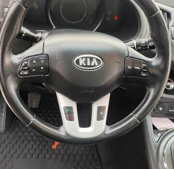 Бежевый Киа Sportage, объемом двигателя 2 л и пробегом 262 тыс. км за 13000 $, фото 14 на Automoto.ua