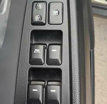 Бежевый Киа Sportage, объемом двигателя 2 л и пробегом 262 тыс. км за 13000 $, фото 19 на Automoto.ua