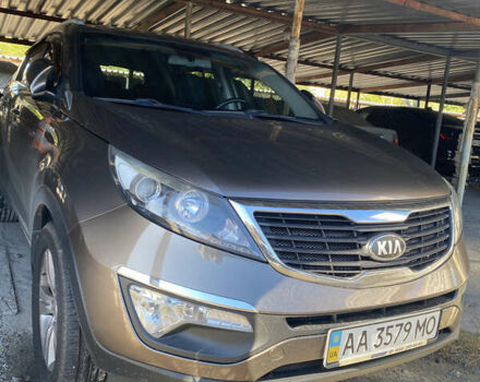Киа Sportage 2013 в Киеве на Automoto.ua Бежевый Киа Sportage, объемом двигателя 2 л и пробегом 204 тыс. км за 11800 $, фото 1 на Automoto.ua