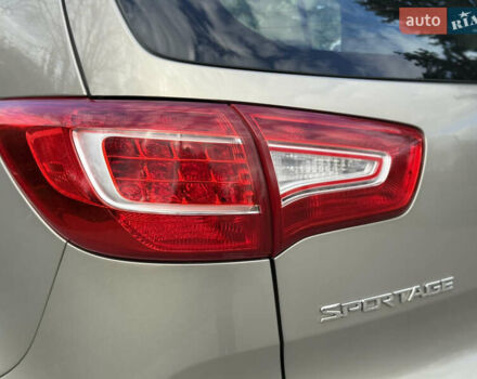 Кіа Sportage 2013 у Вінниці на Automoto.ua Бежевий Кіа Sportage, об'ємом двигуна 2 л та пробігом 92 тис. км за 15800 $, фото 27 на Automoto.ua