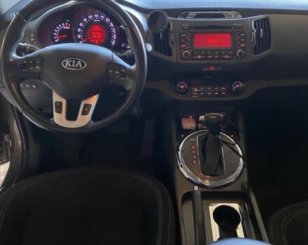 Киа Sportage 2013 в Киеве на Automoto.ua Бежевый Киа Sportage, объемом двигателя 2 л и пробегом 204 тыс. км за 11800 $, фото 9 на Automoto.ua