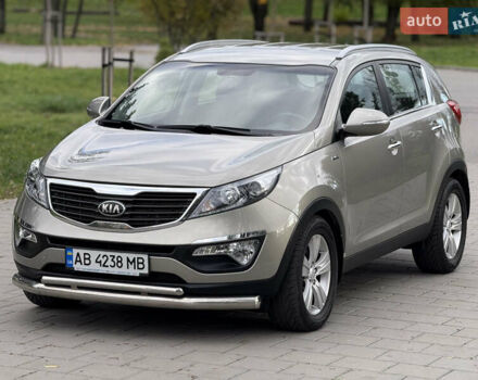Кіа Sportage 2013 у Вінниці на Automoto.ua Бежевий Кіа Sportage, об'ємом двигуна 2 л та пробігом 92 тис. км за 15800 $, фото 1 на Automoto.ua