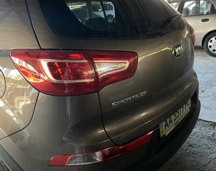 Киа Sportage 2013 в Киеве на Automoto.ua Бежевый Киа Sportage, объемом двигателя 2 л и пробегом 204 тыс. км за 11800 $, фото 4 на Automoto.ua